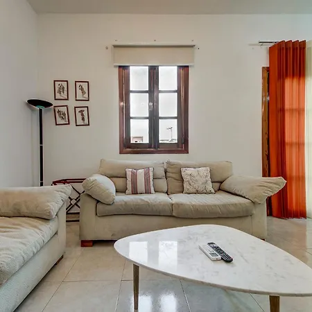 Bright Stay, Balcony Bliss & Location By 360 Estates Apartment Sliema