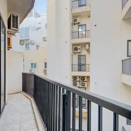 Apartment Bright Stay, Balcony Bliss & Location By 360 Estates *