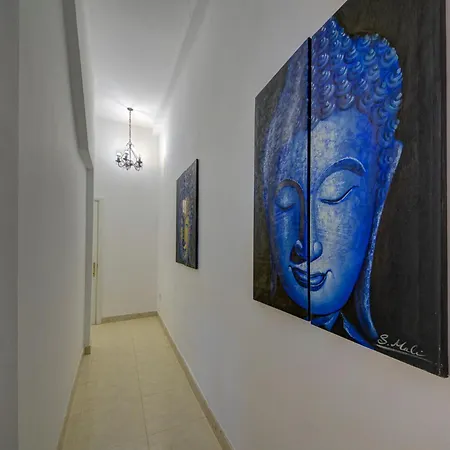 Bright Stay, Balcony Bliss & Location By 360 Estates *