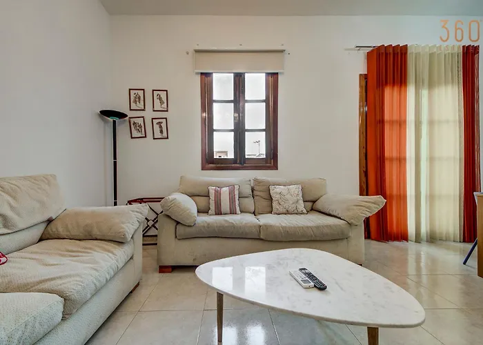 Bright Stay, Balcony Bliss & Location By 360 Estates Διαμέρισμα Σλιέμα